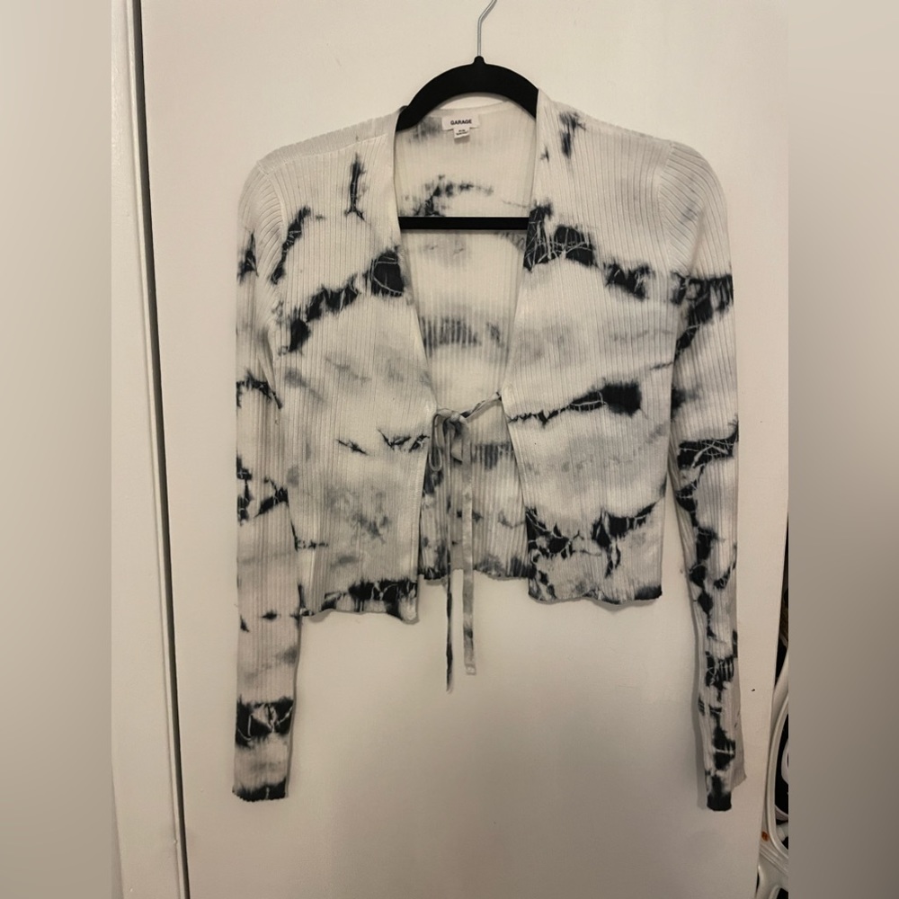 Garage long sleeve top